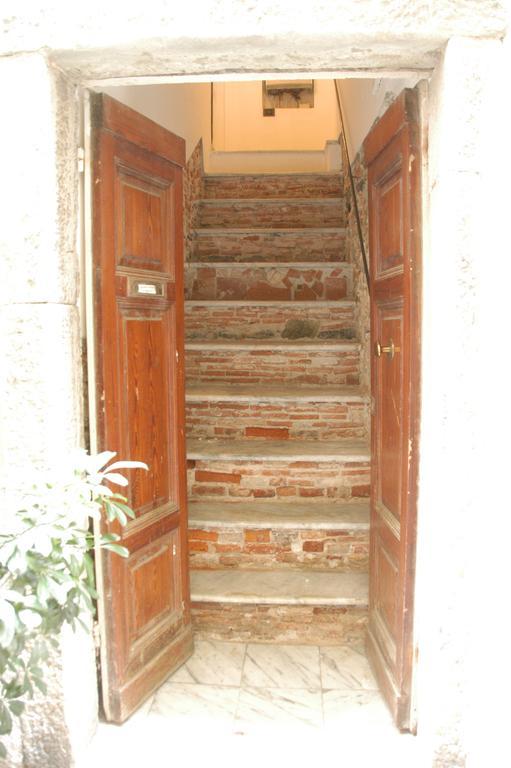 Lerici Home Екстер'єр фото